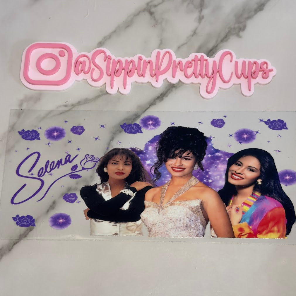Celebrities / Selena Purple Roses