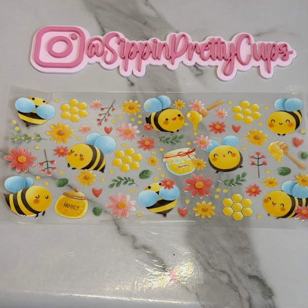 Animals / Bumble Bees and Spring Flowers