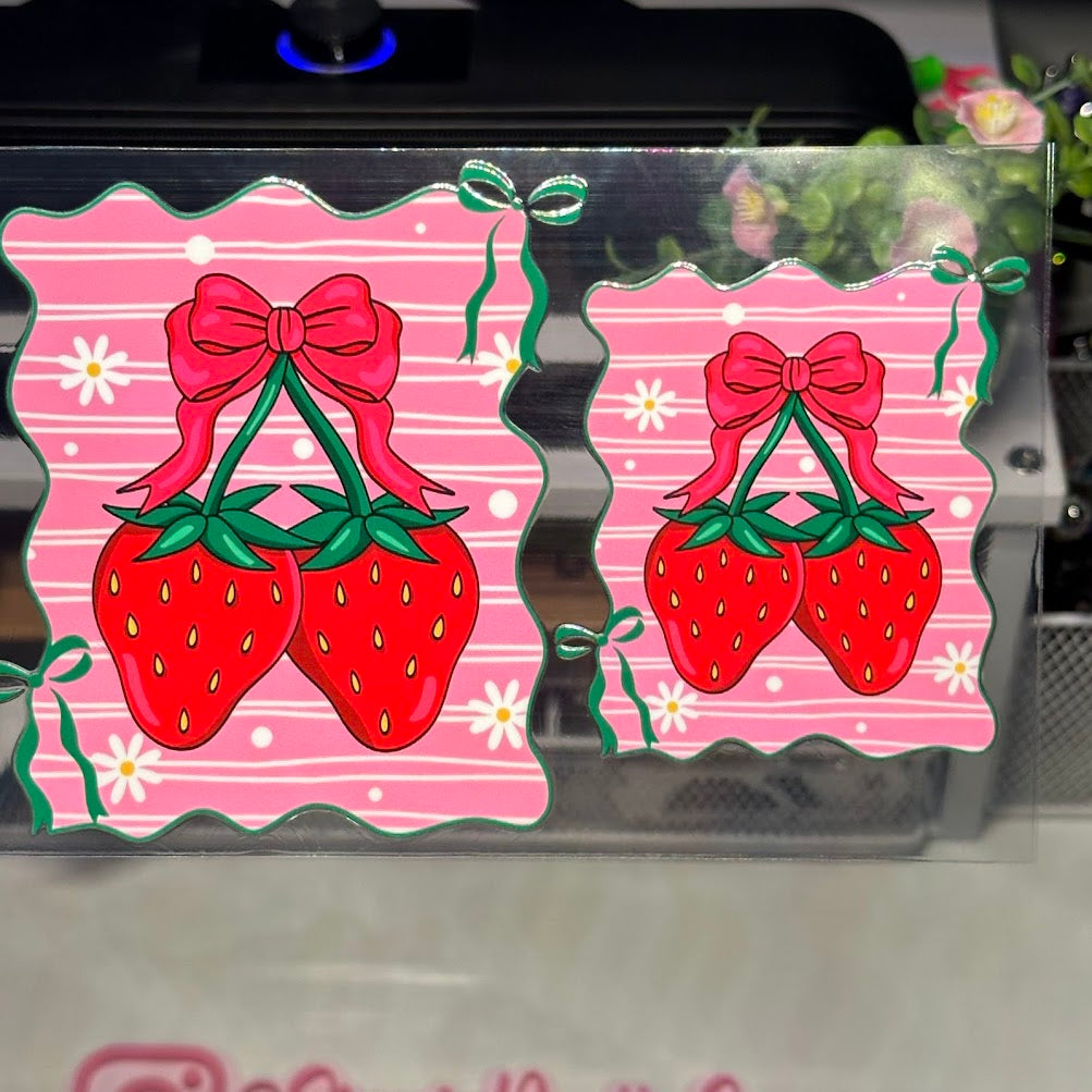 Strawberry / Bows Portrait