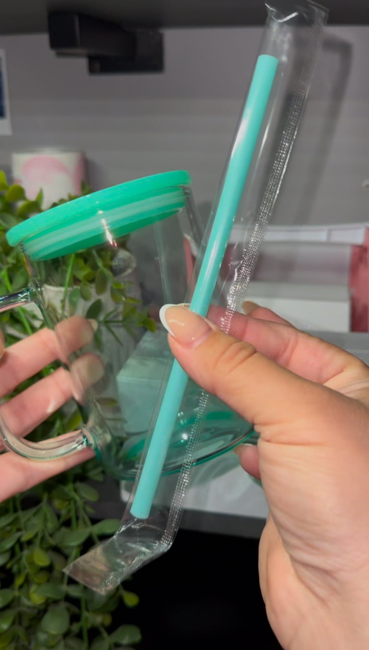 16oz Ombrè glass mugs