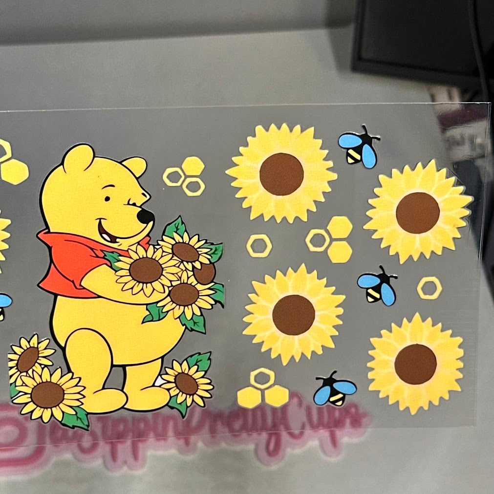 Winnie-the-pooh / Winnie Sun Flowers