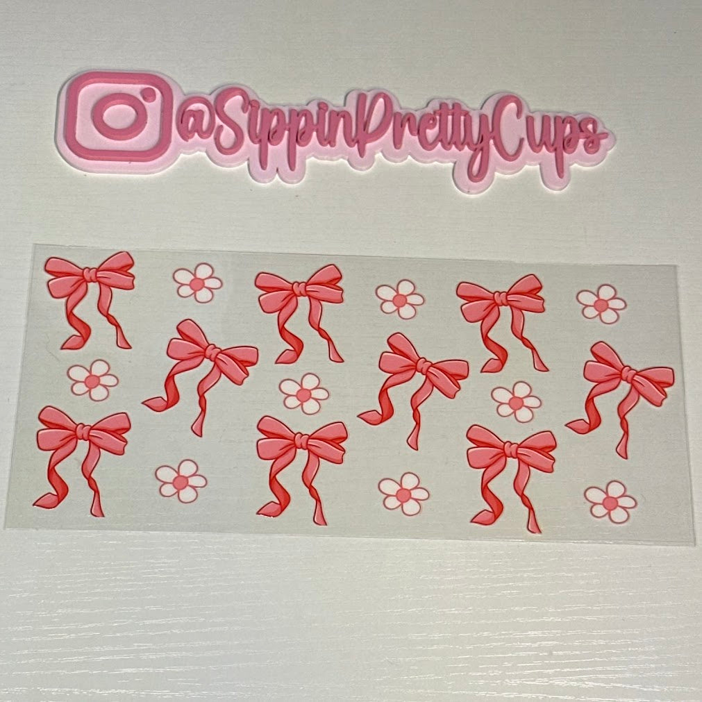 Bows / Pink bows and flowers