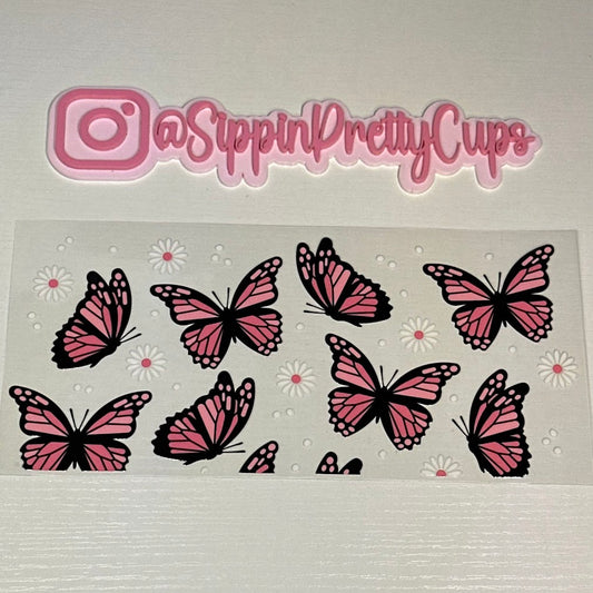 Butterflies / Pink butterflies and flowers
