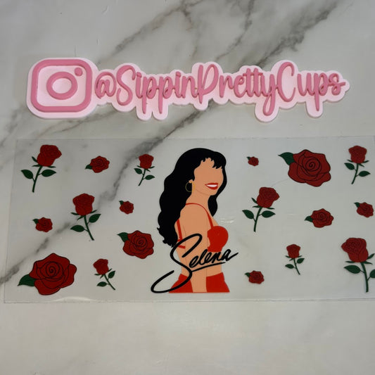 Celebrities / Selena Roses