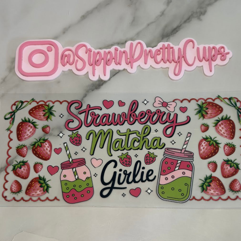 Drinks / Strawberry Matcha Girlie
