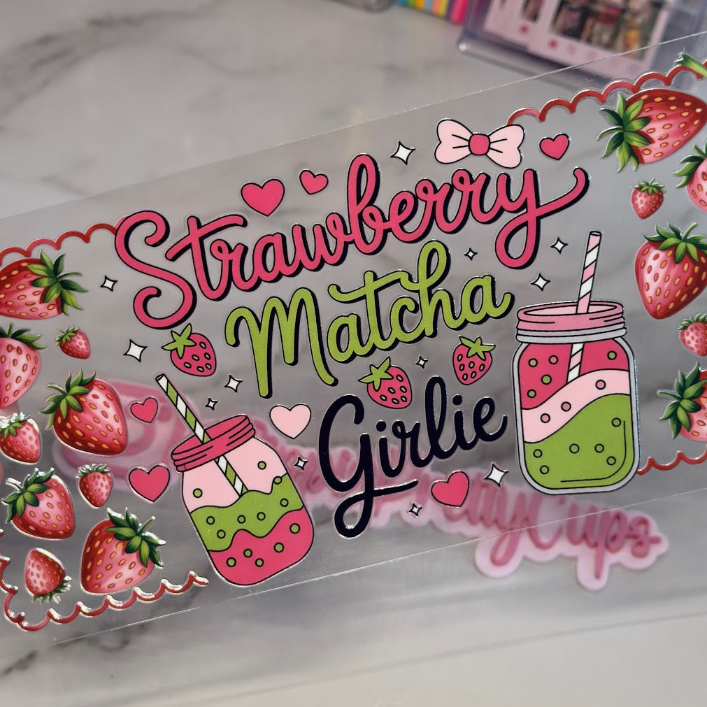 Drinks / Strawberry Matcha Girlie