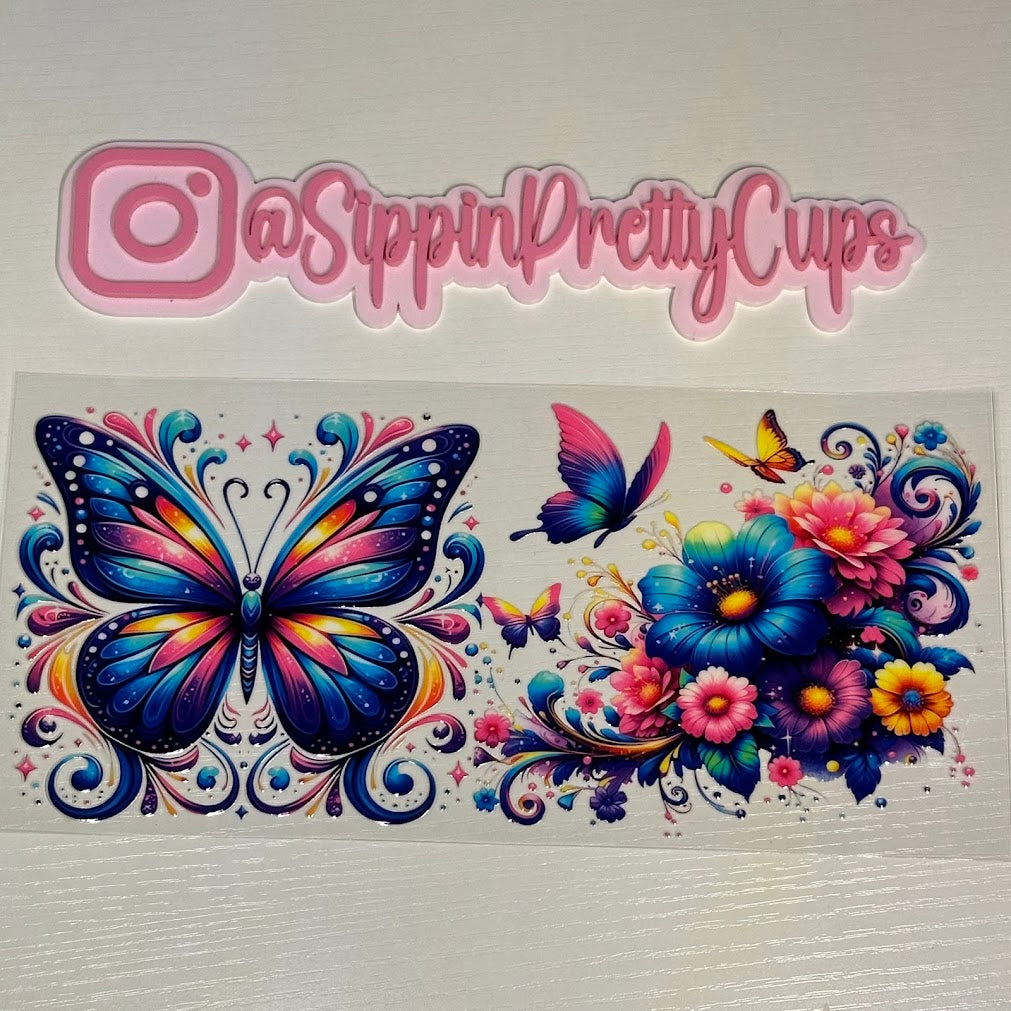 Butterflies / Vibrant Butterfly and Flower