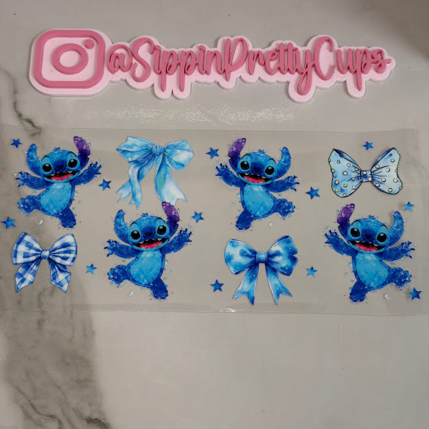 Stitch / Stitch and Blue Bows
