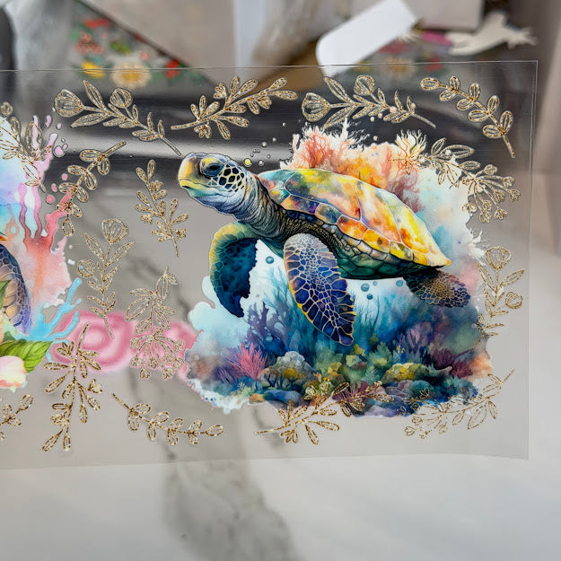 Animals / Sea Turtles and gold trim