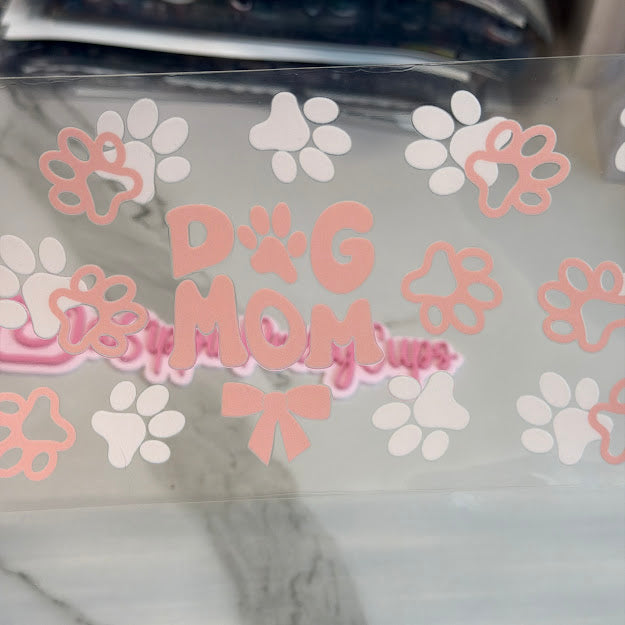 Animals / Pink Dog Mom