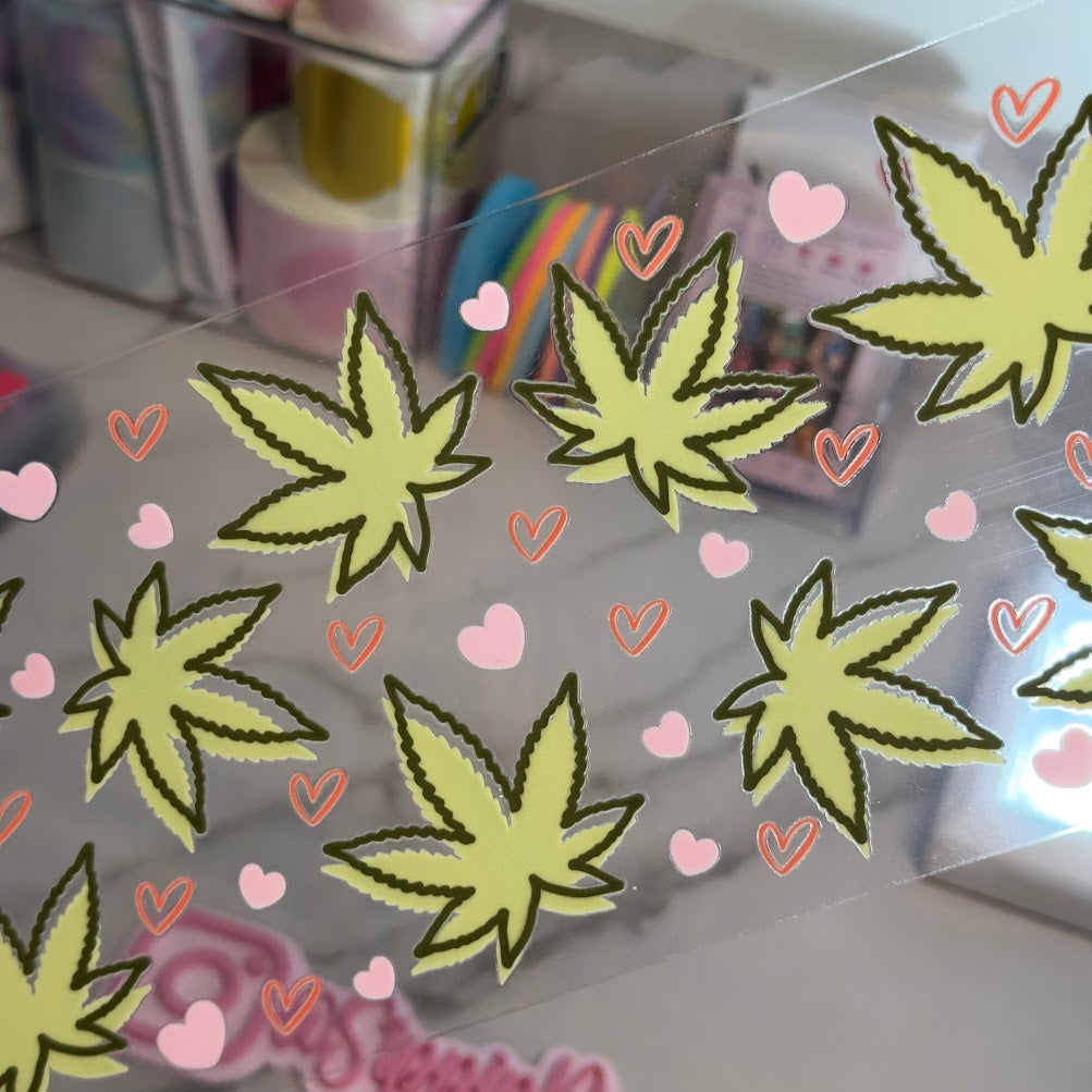 420 / 420 leaves and Pink hearts
