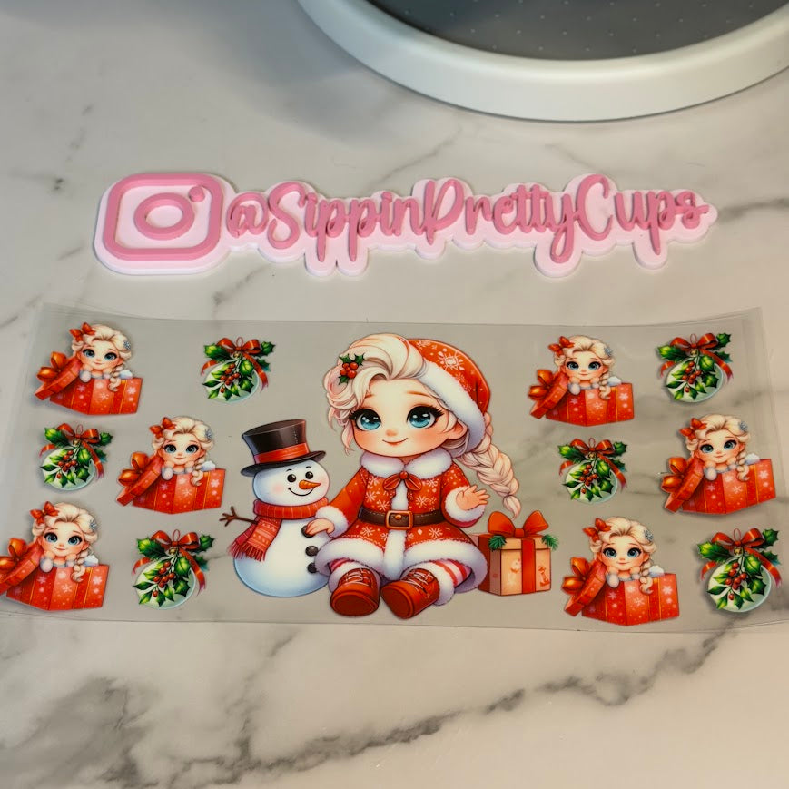 Christmas / Baby Elsa and Snowman Presents Mistletoe
